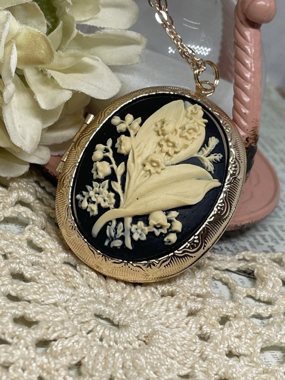 Black Cream Mother birthday Lily of Valley Rose Gold Cameo Locket Wedding Irish